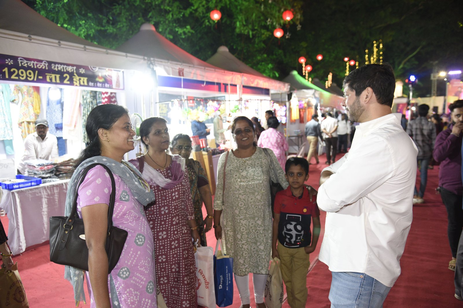 Swasta diwali Masta Diwali organised by Lokmanya Tilak Pratisthan
