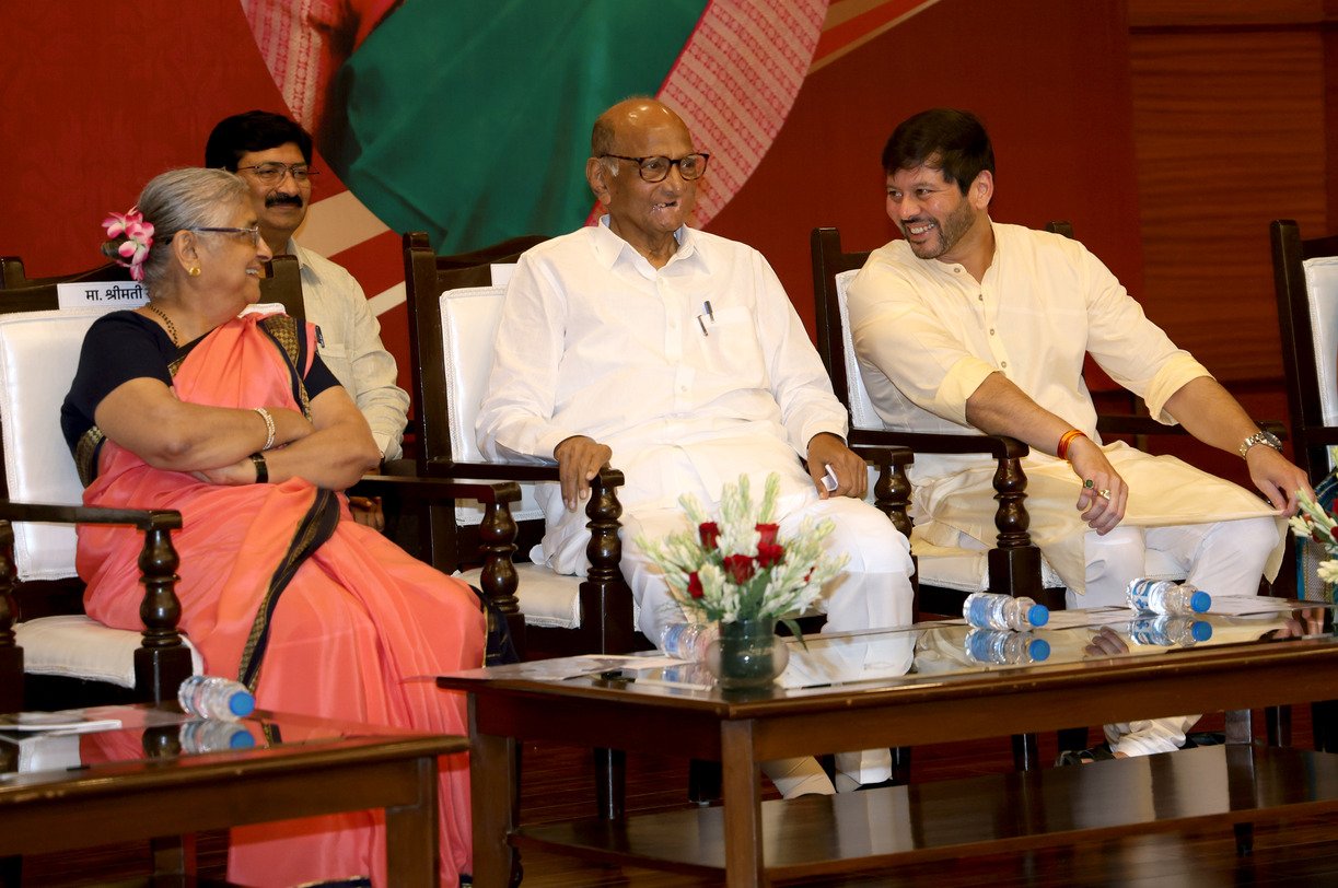 Rohit Tilak with Sudha murthi